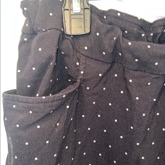 George Black and White Polka Dot Capris, Plus Size XXL - Picture 3 of 11